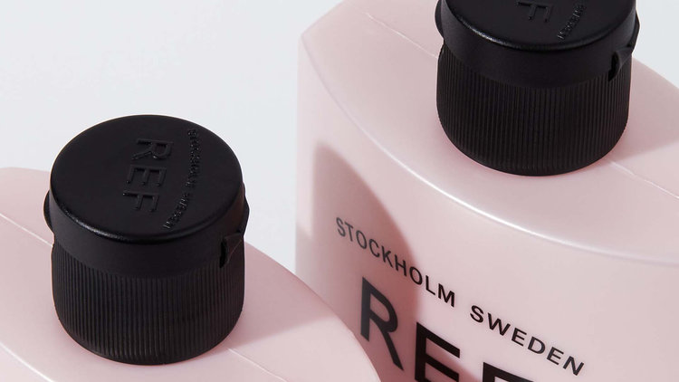 REF Stockholm Illuminate colour shampoo